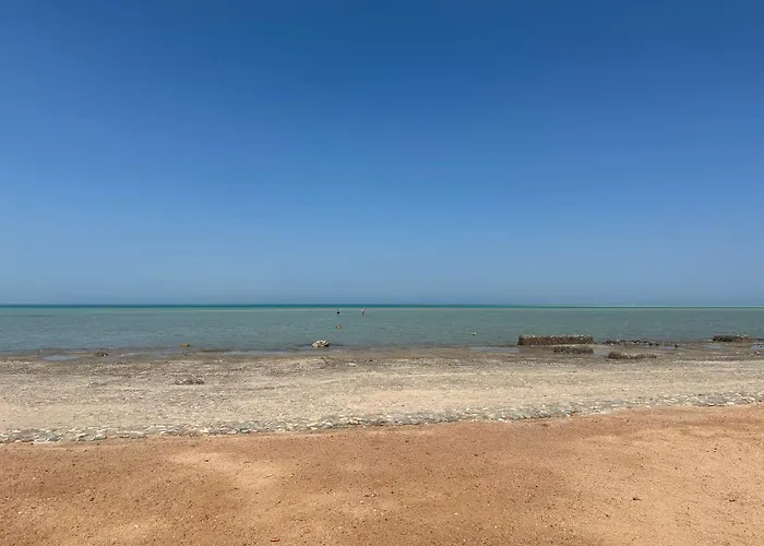 شقة فنادير باي